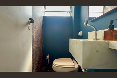 Apartamento para alugar com 188m², 3 quartos e 1 vagaLavabo