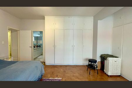 Apartamento para alugar com 188m², 3 quartos e 1 vagaSuite