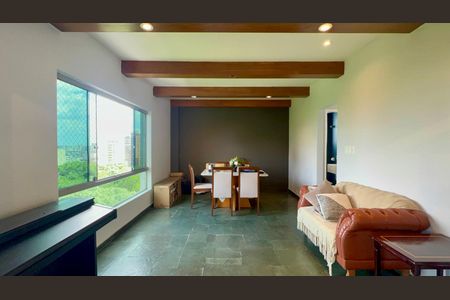 Apartamento para alugar com 188m², 3 quartos e 1 vagaSala de Jantar