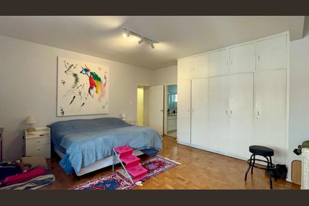 Apartamento para alugar com 188m², 3 quartos e 1 vagaSuite