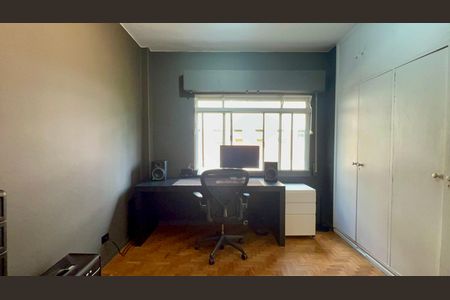 Apartamento para alugar com 188m², 3 quartos e 1 vagaQuarto 2