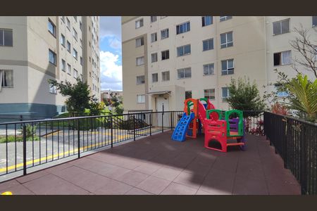 Apartamento para alugar com 34m², 2 quartos e sem vaga