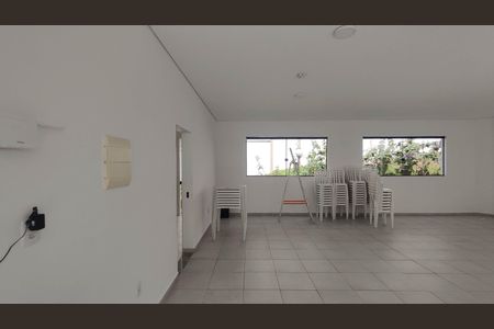 Apartamento para alugar com 34m², 2 quartos e sem vaga