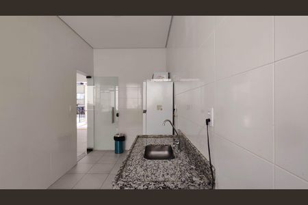 Apartamento para alugar com 34m², 2 quartos e sem vaga