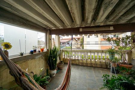 Casa à venda com 150m², 4 quartos e 1 vagaTerraço