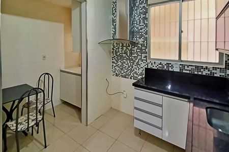 Apartamento para alugar com 78m², 2 quartos e 1 vagaCozinha