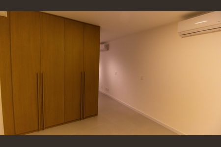 Kitnet/Studio para alugar com 1 quarto, 30m² em Centro, Niterói