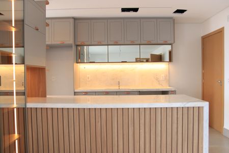 Apartamento para alugar com 120m², 3 quartos e 2 vagasCozinha e Área de Serviço