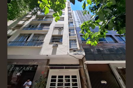 Apartamento para alugar com 45m², 1 quarto e sem vaga Apartamento para alugar com 45m², 1 quarto e sem vagaFachada