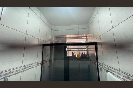 Apartamento para alugar com 48m², 2 quartos e sem vagaBanheiro