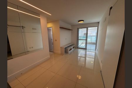 Sala de apartamento para alugar com 2 quartos, 74m² em Recreio dos Bandeirantes, Rio de Janeiro