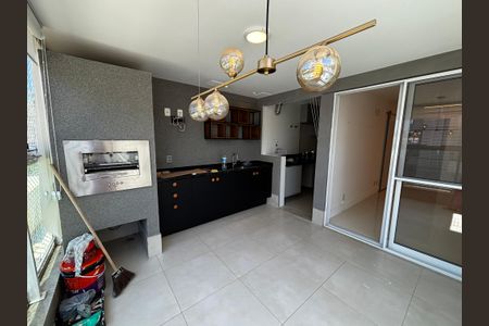 Apartamento para alugar com 74m², 2 quartos e 2 vagasVaranda