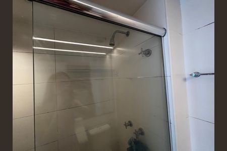 Apartamento para alugar com 74m², 2 quartos e 2 vagasBanheiro da Suíte