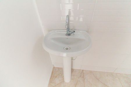 Casa para alugar com 40m², 1 quarto e sem vagaBanheiro