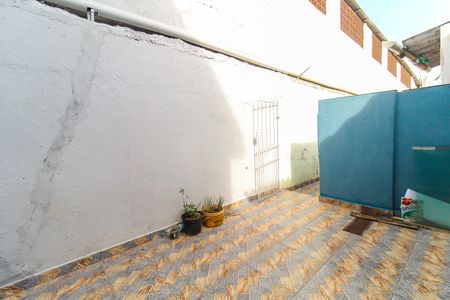 Casa para alugar com 40m², 1 quarto e sem vagaQuintal
