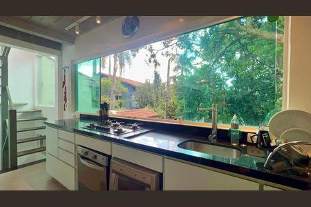 Casa à venda com 110m², 2 quartos e 2 vagasCozinha
