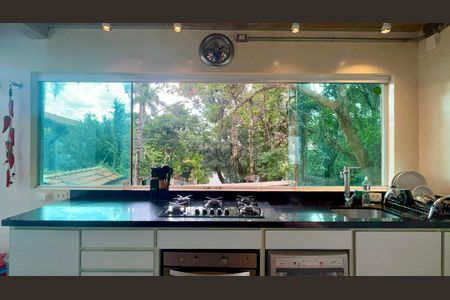 Casa à venda com 110m², 2 quartos e 2 vagasCozinha