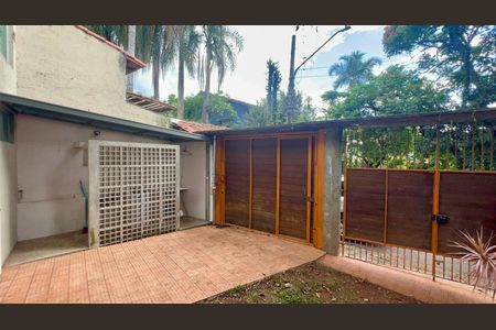 Casa à venda com 110m², 2 quartos e 2 vagasGaragem
