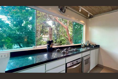 Casa à venda com 110m², 2 quartos e 2 vagasCozinha