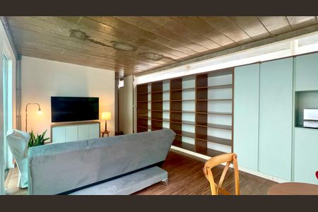 Casa à venda com 110m², 2 quartos e 2 vagasSala