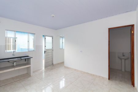 Cozinha de apartamento para alugar com 1 quarto, 40m² em Vila Curuçá Velha, São Paulo