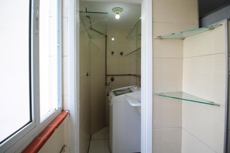 Apartamento para alugar com 61m², 1 quarto e 1 vaga Apartamento para alugar com 61m², 1 quarto e 1 vagaÁrea de Serviço