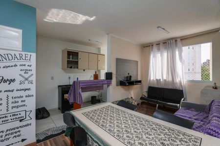 Sala de apartamento à venda com 2 quartos, 48m² em Vila Suzana, São Paulo