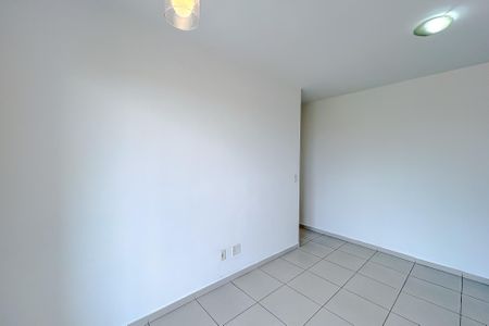 Apartamento para alugar com 55m², 2 quartos e 1 vagaSala