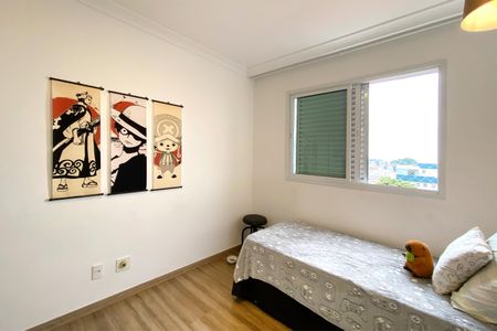 Apartamento para alugar com 74m², 3 quartos e 2 vagasQuarto 2