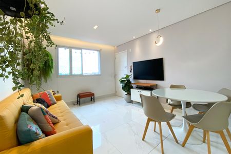 Sala de apartamento para alugar com 3 quartos, 74m² em Minas Brasil, Belo Horizonte