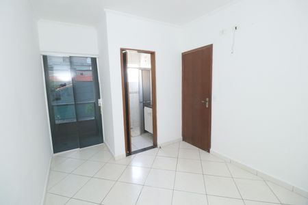 Casa para alugar com 125m², 3 quartos e 2 vagasSuite