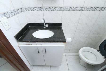 Casa para alugar com 125m², 3 quartos e 2 vagasBanheiro