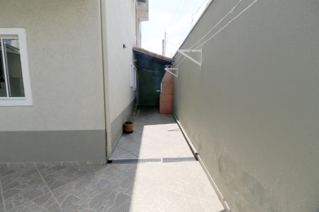 Casa para alugar com 125m², 3 quartos e 2 vagasCorredor