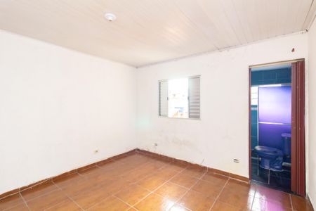 Casa para alugar com 100m², 3 quartos e sem vagaSuíte