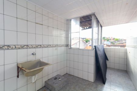 Casa para alugar com 100m², 3 quartos e sem vagaÁrea de Serviço