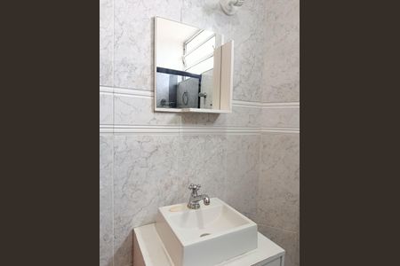 Apartamento para alugar com 91m², 3 quartos e 1 vaga Apartamento para alugar com 91m², 3 quartos e 1 vagaBanheiro social