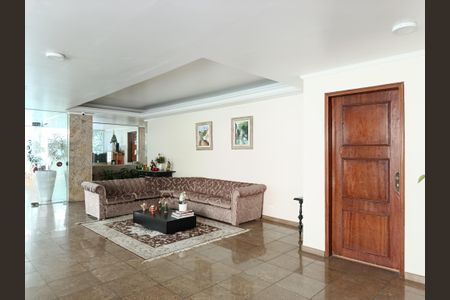 Apartamento para alugar com 91m², 3 quartos e 1 vaga Apartamento para alugar com 91m², 3 quartos e 1 vagaHall de entrada