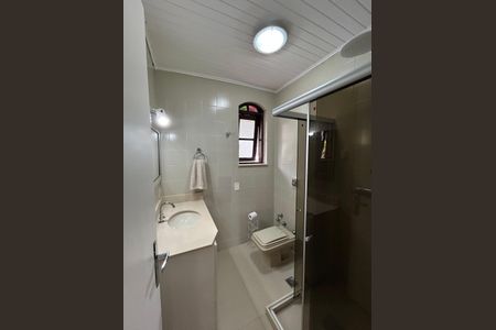 Casa de condomínio à venda com 600m², 4 quartos e 4 vagasBanheiro