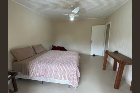 Casa de condomínio à venda com 600m², 4 quartos e 4 vagasQuarto