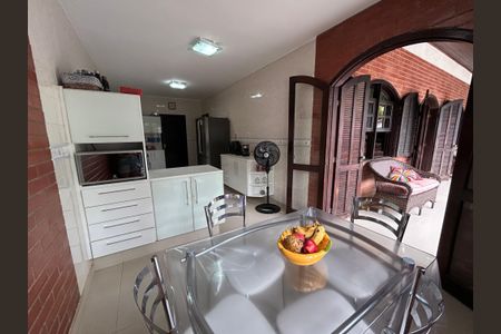 Casa de condomínio à venda com 600m², 4 quartos e 4 vagasCozinha