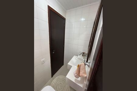 Casa de condomínio à venda com 600m², 4 quartos e 4 vagasBanheiro