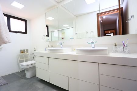 Apartamento para alugar com 156m², 3 quartos e 2 vagasBanheiro da Suíte