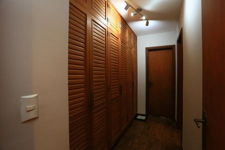 Apartamento para alugar com 156m², 3 quartos e 2 vagassuite