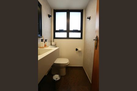 Apartamento para alugar com 156m², 3 quartos e 2 vagasLavabo