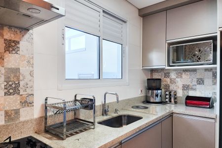 Apartamento à venda com 88m², 2 quartos e 2 vagas Apartamento à venda com 88m², 2 quartos e 2 vagasCozinha