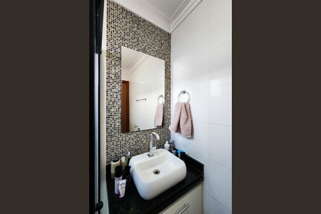 Apartamento à venda com 88m², 2 quartos e 2 vagas Apartamento à venda com 88m², 2 quartos e 2 vagasBanheiro da Suíte 2