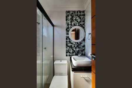 Apartamento à venda com 88m², 2 quartos e 2 vagas Apartamento à venda com 88m², 2 quartos e 2 vagasBanheiro da Suíte 1