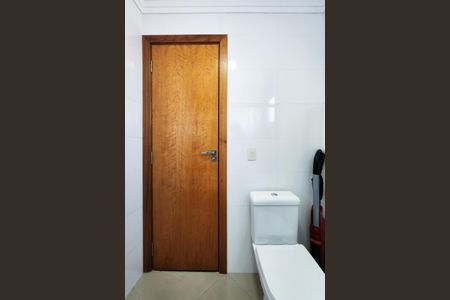 Apartamento à venda com 88m², 2 quartos e 2 vagas Apartamento à venda com 88m², 2 quartos e 2 vagasBanheiro da Suíte 2