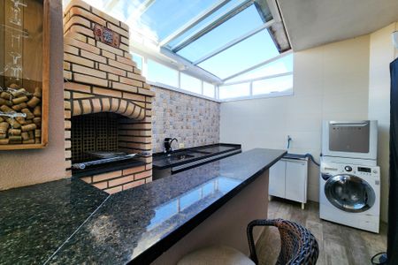 Apartamento à venda com 88m², 2 quartos e 2 vagas Apartamento à venda com 88m², 2 quartos e 2 vagasVaranda