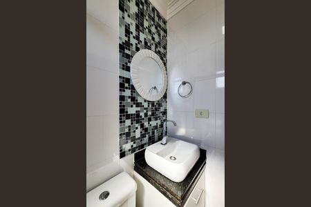 Apartamento à venda com 88m², 2 quartos e 2 vagas Apartamento à venda com 88m², 2 quartos e 2 vagasBanheiro da Suíte 1